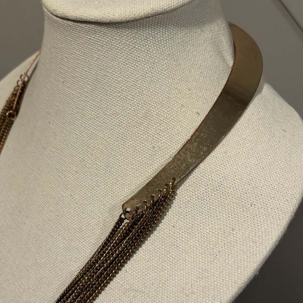 Francesca's Collections Gold Tone Graduated Strand Chain Waterfall Necklace - Picture 5 of 10